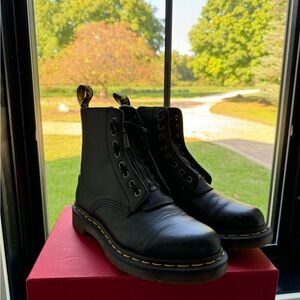 Dr. Martens 1460 Pascal Front Zip Nappa size 8